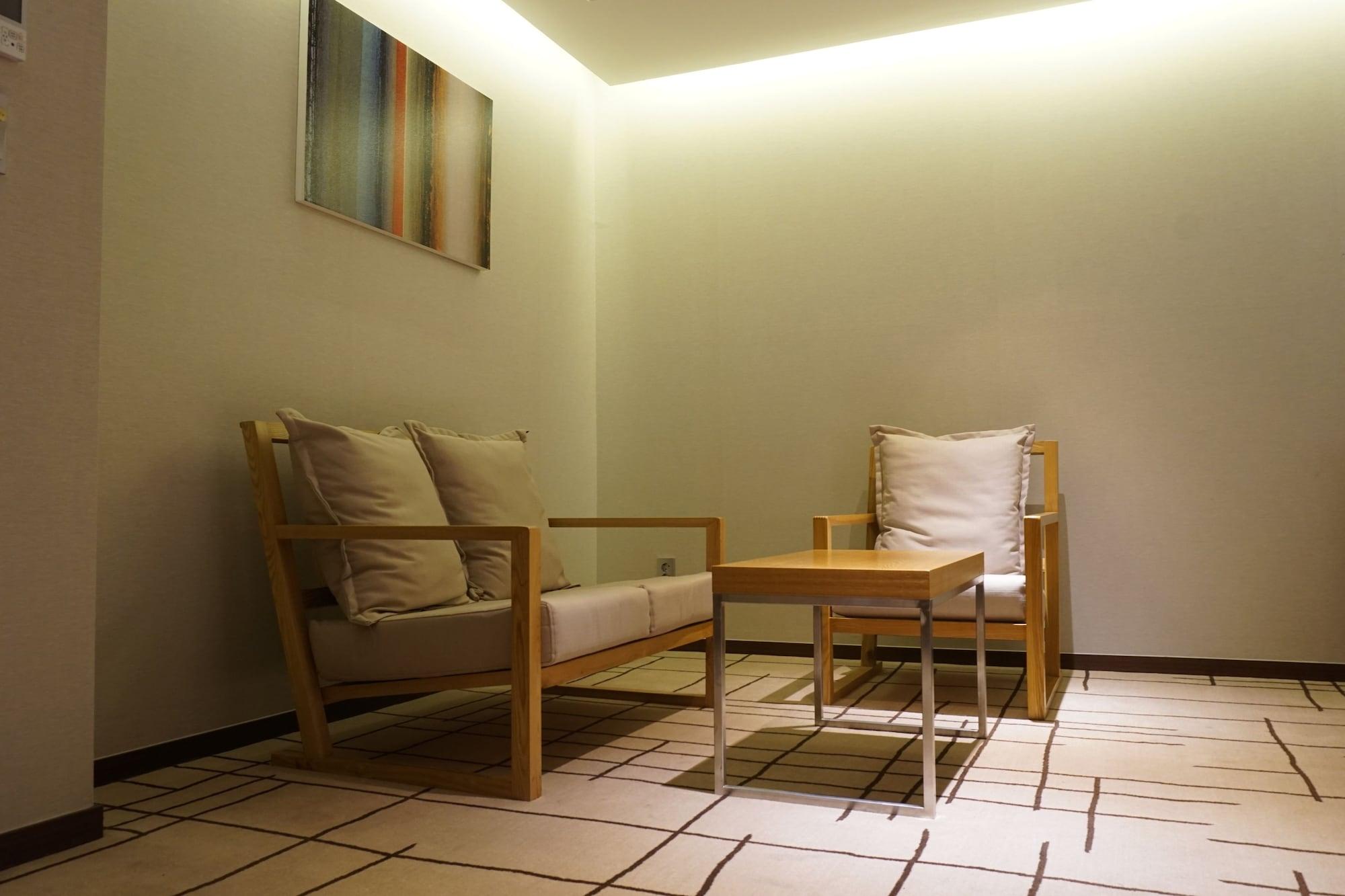 Astar Hotel Чеджудо Экстерьер фото