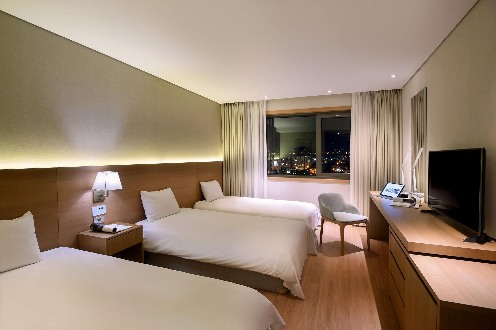 Astar Hotel Чеджудо Экстерьер фото