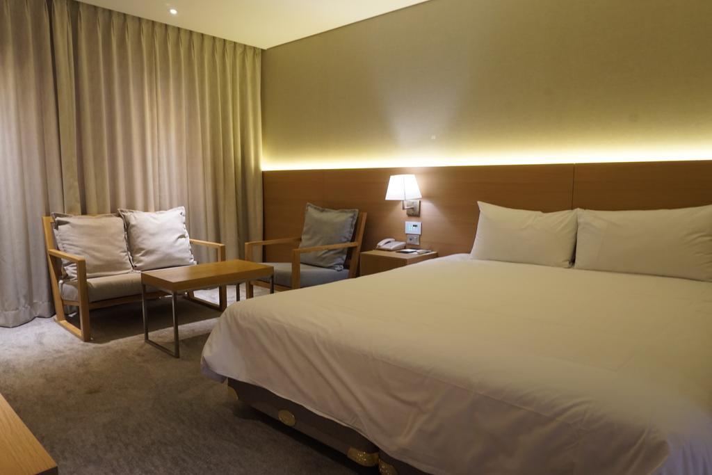 Astar Hotel Чеджудо Номер фото