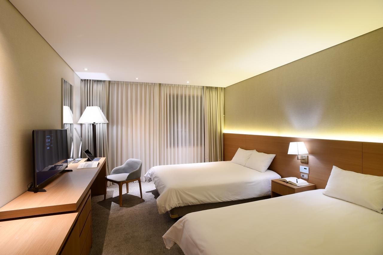 Astar Hotel Чеджудо Экстерьер фото